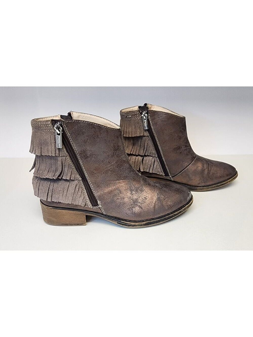 Kenneth Cole Downtown Girl Bronze Synthetic & Leather Fringe Ankle Boots 5 - Picture 3 of 10